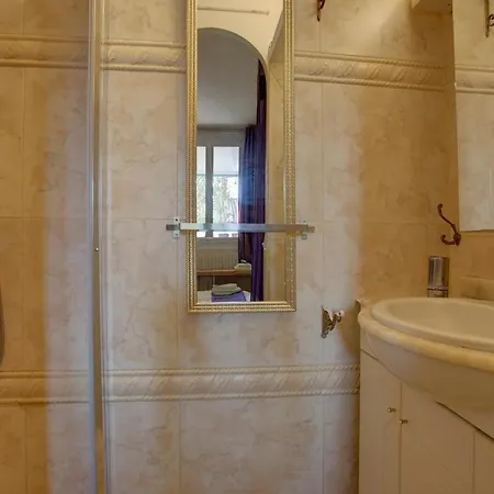 35 M2 Patio Sur Jardin * Perpignan